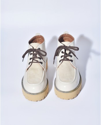 Mocassins en cuir beige et en daim Premiata 