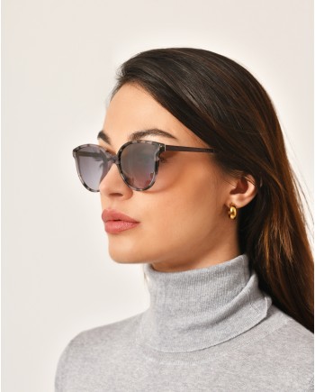 Lunettes papillon lilas à écailles Carven 