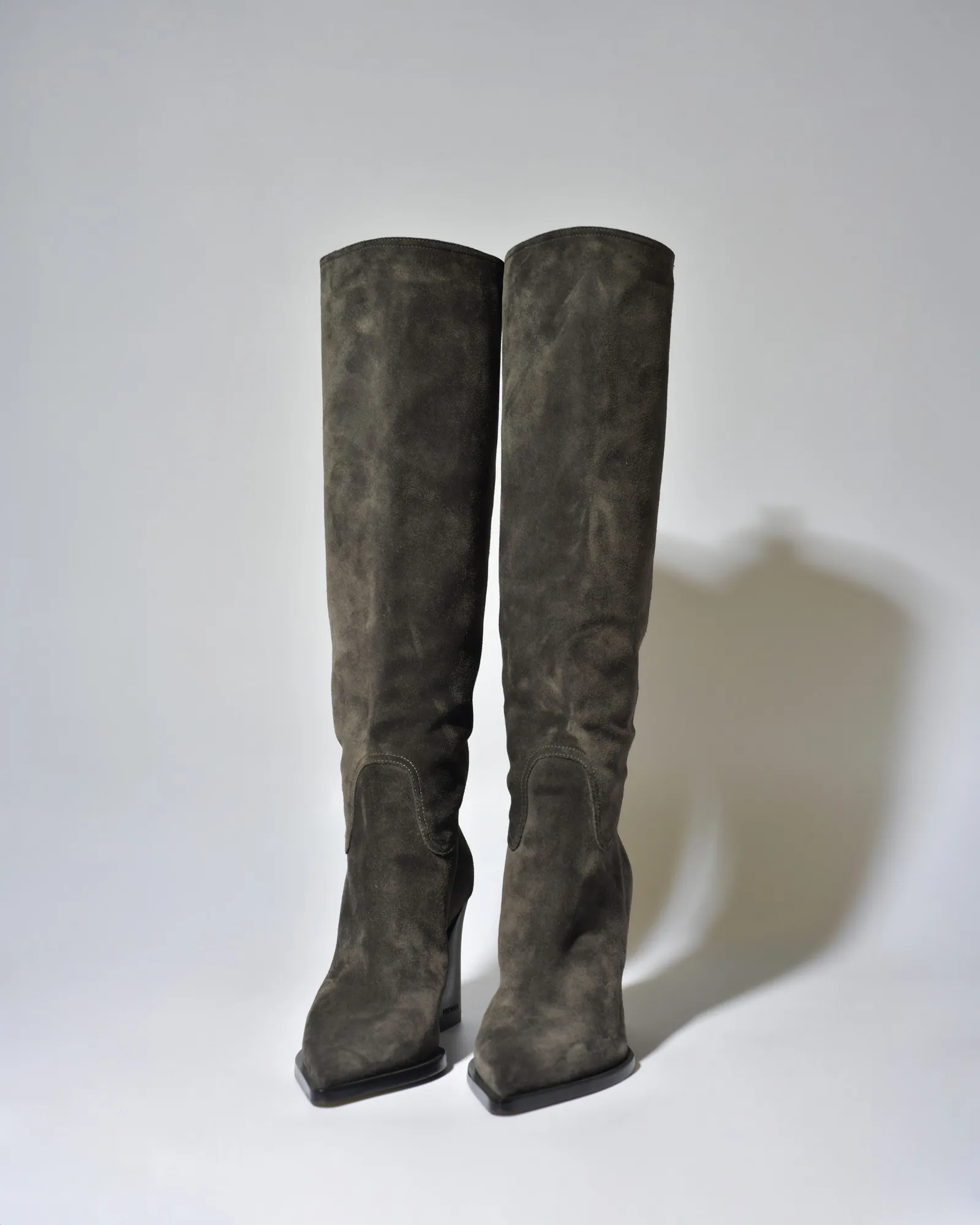 Bottes en daim taupe Premiata 