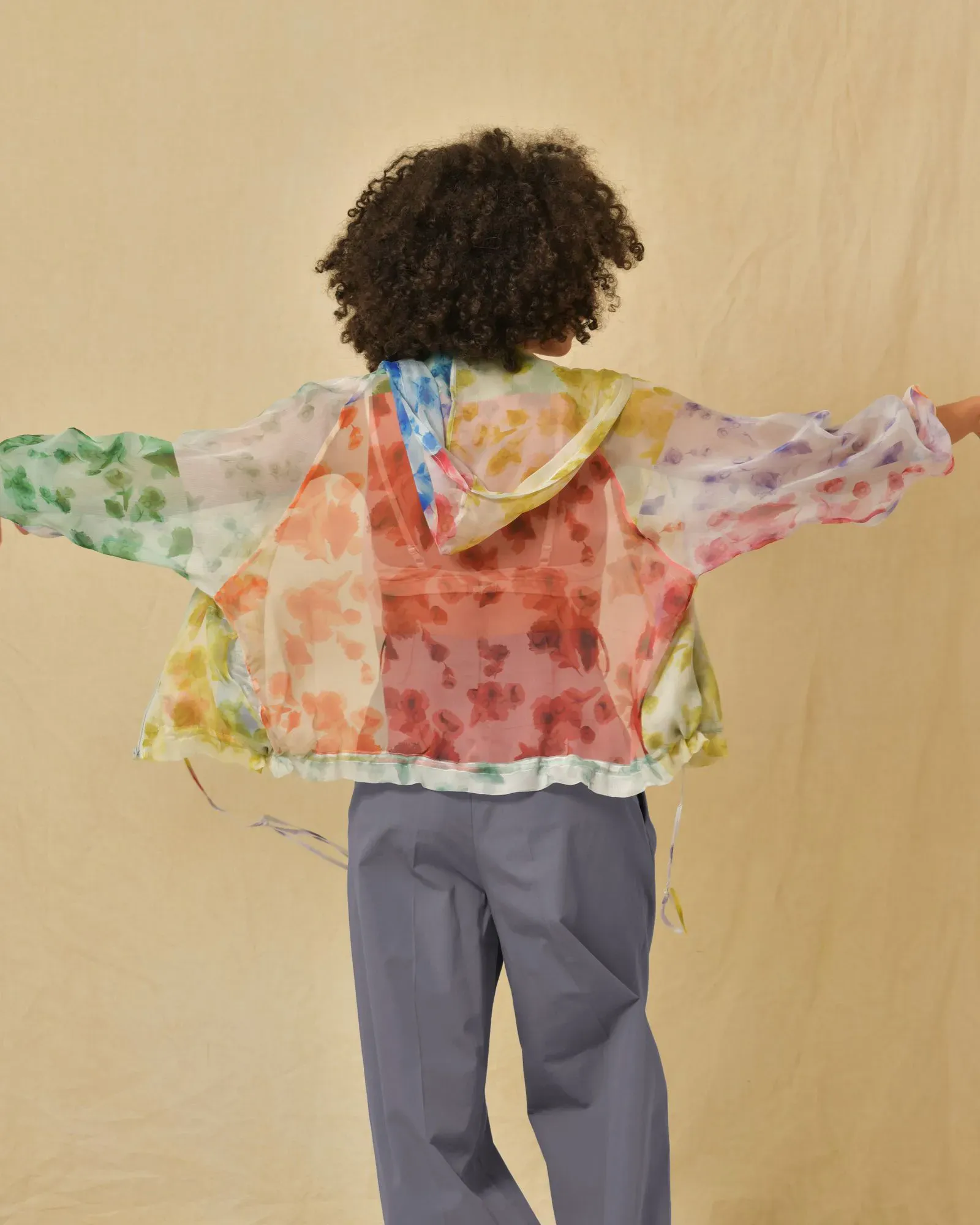 Veste veste en soie à imprimé multicolore Hache