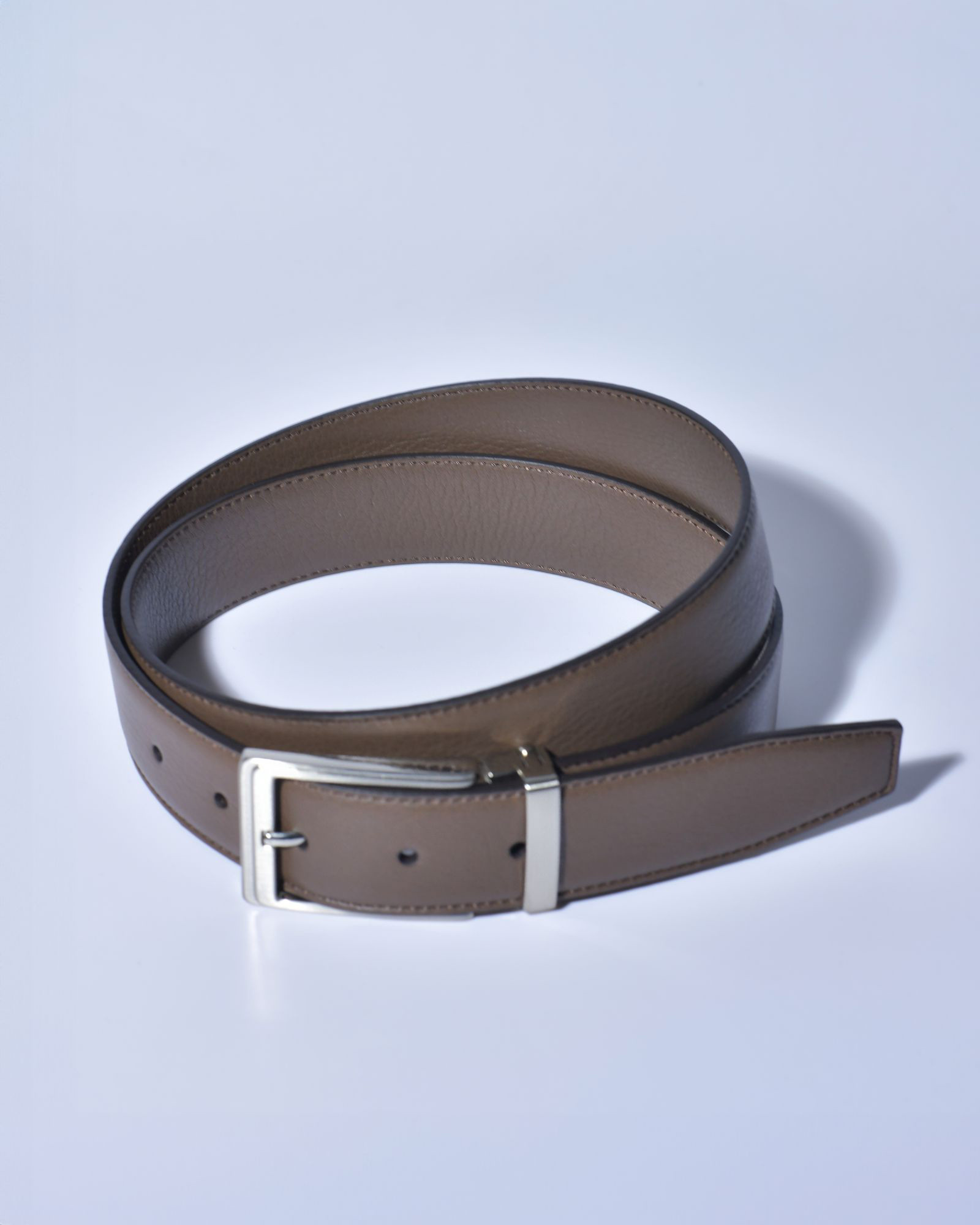 Ceinture en cuir lisse marron réglable Falorni