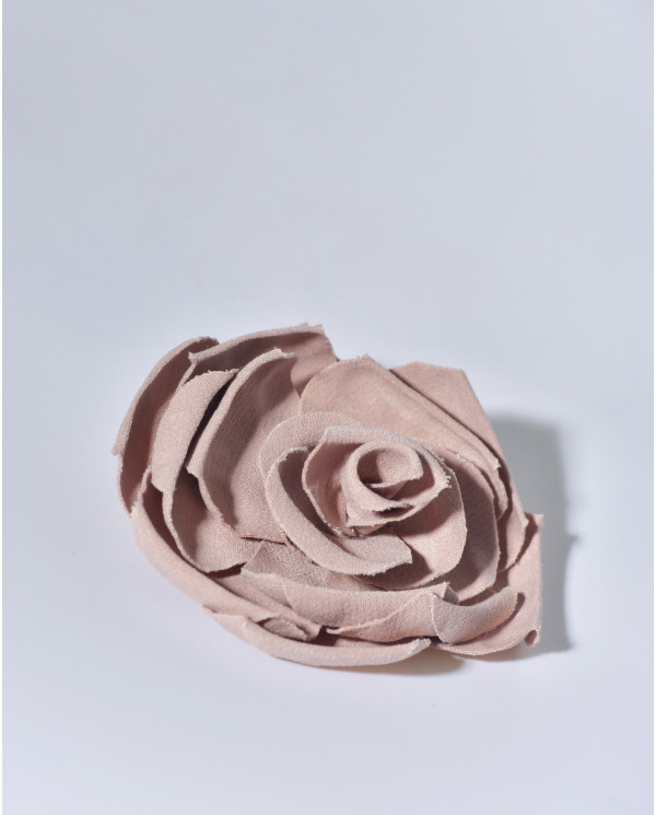 Broche fleur rose Mouche