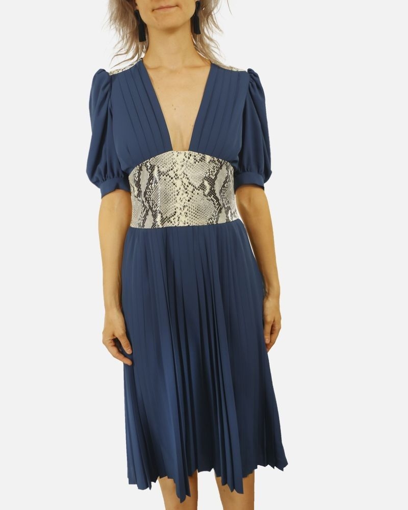 Robe plissée bleu à détail python Michael Kors 