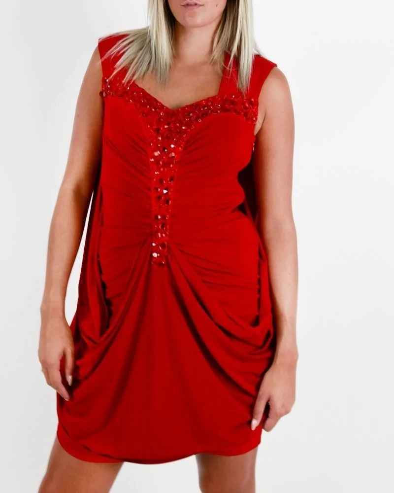 Robe drapée rouge à broderies Bain De Nuit 