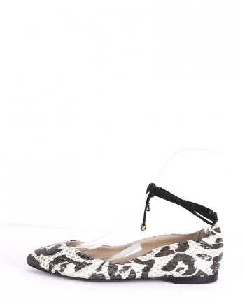 Ballerines en cuir beige pointues motif python Aperlai 