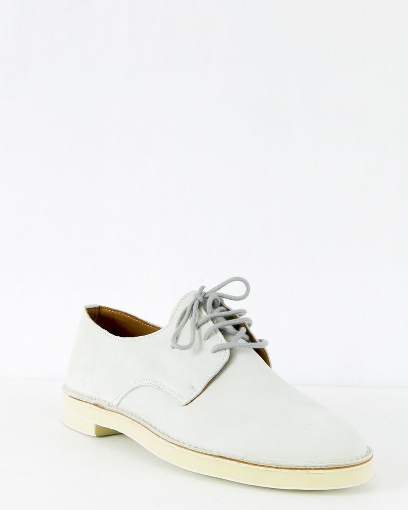 Chaussure de ville en cuir beige Dimmler 