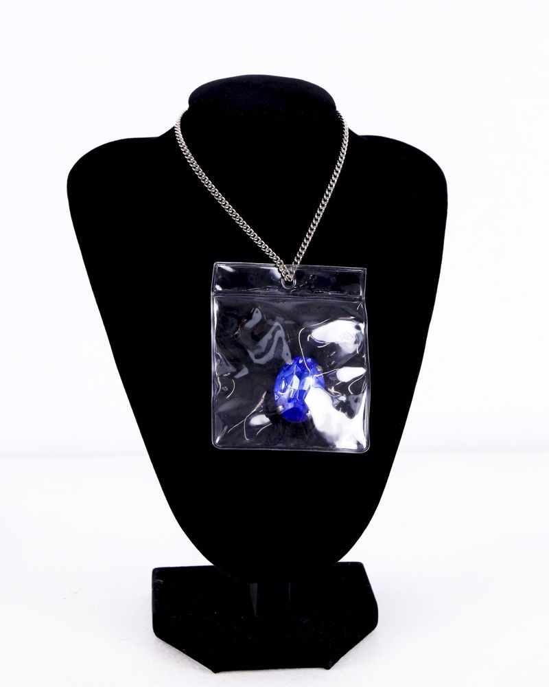 Collier argenté avec pierre bleue Maison Margiela 