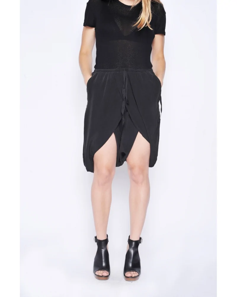 Short Sarouel court en soie noire Damir Doma 