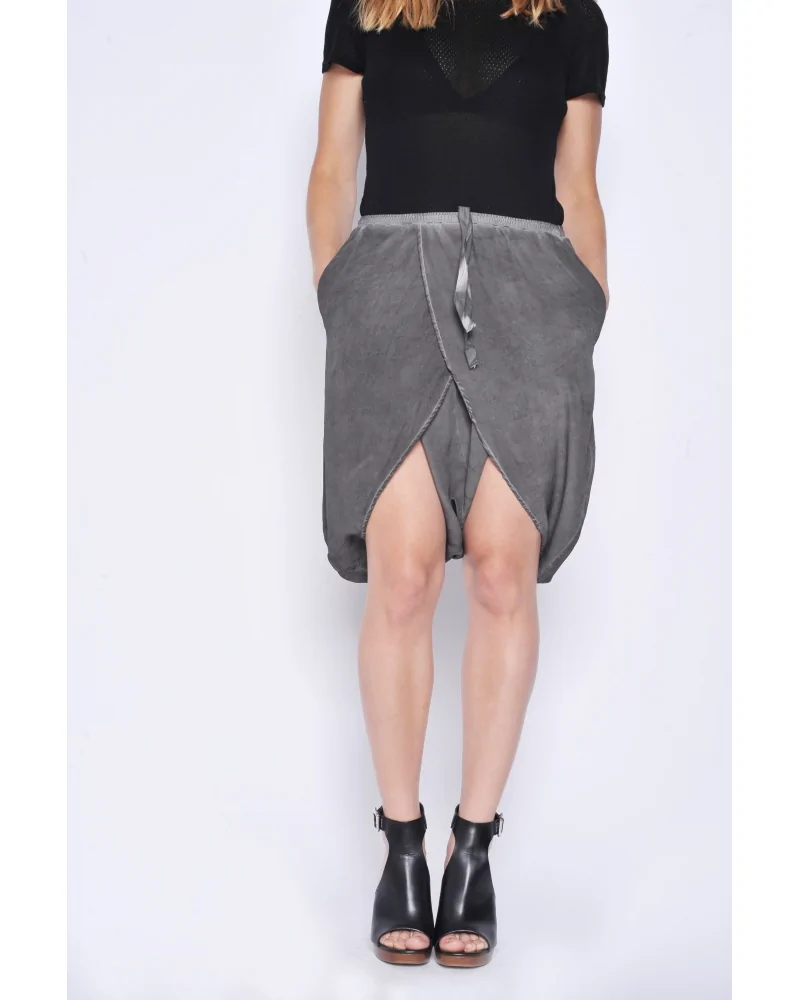 Short Sarouel gris foncé en soie Damir Doma 