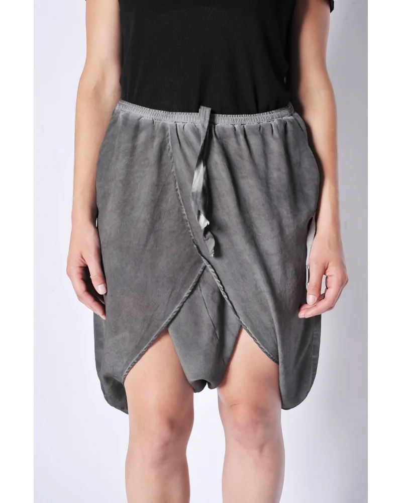 Short Sarouel gris foncé en soie Damir Doma 