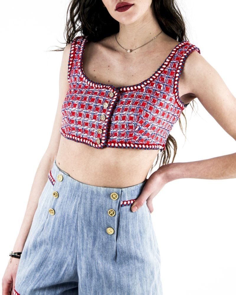 Crop top en tweed bleu et rouge Edward Achour 