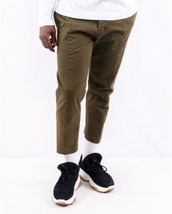 Pantalon carotte en coton kaki Low Brand 