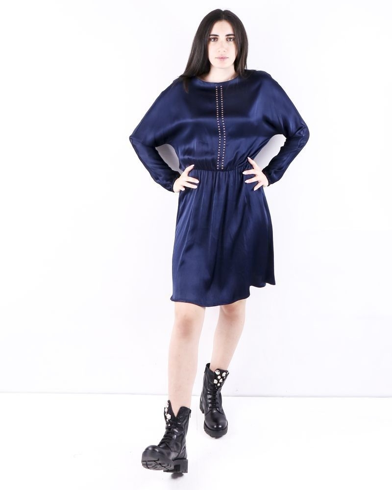 Robe empire en satin clouté bleu SVNTY 