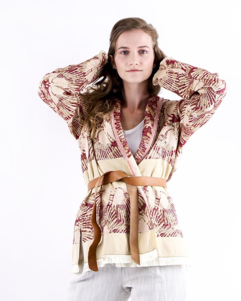 Veste beige d'inspiration kimono à imprimés abstraits Forte Forte 