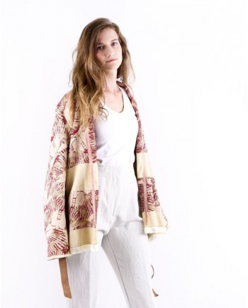 Veste beige d'inspiration kimono à imprimés abstraits Forte Forte 