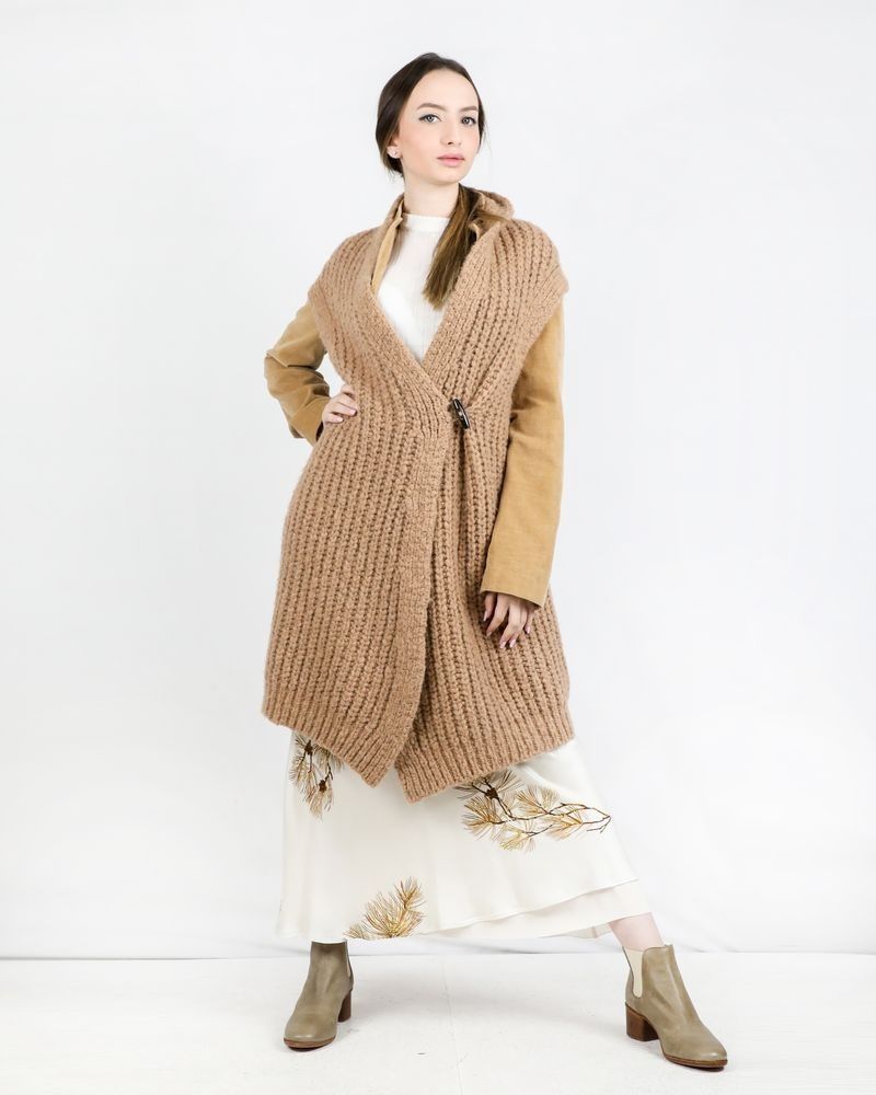 Cardigan sans manches en laine mélangée beige Pomandère 