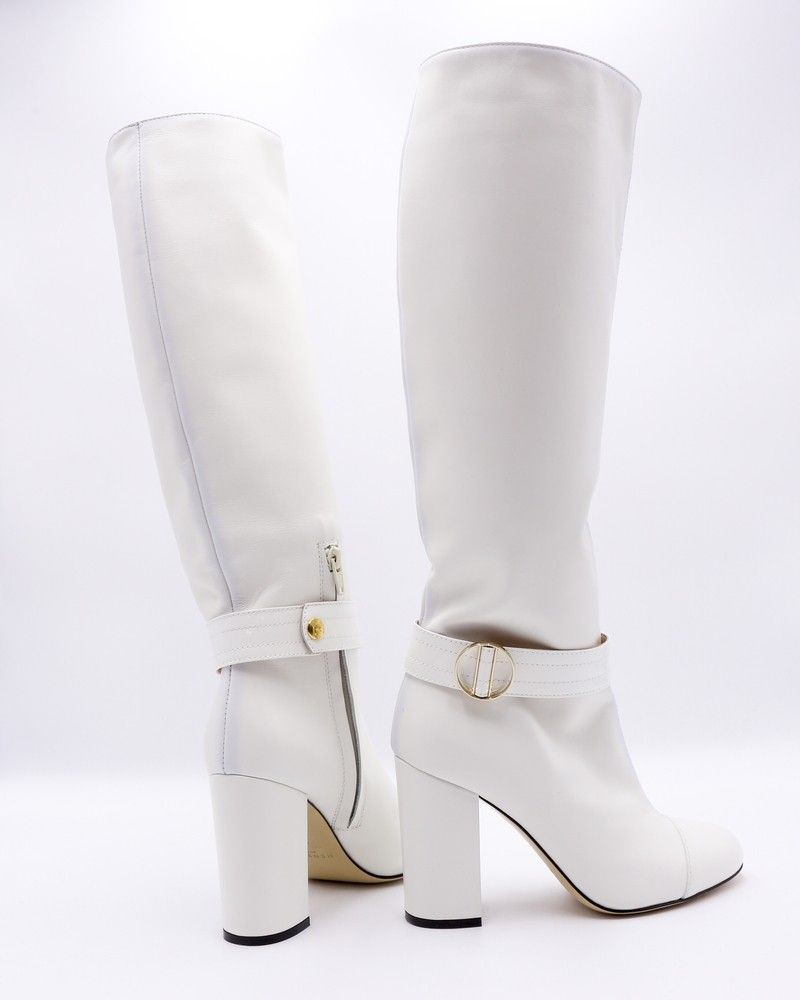 Bottes en cuir lisse blanc et boucle amovible à la cheville Nenette 