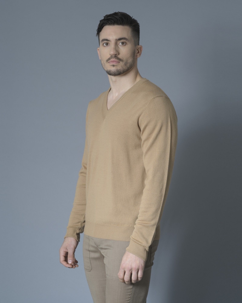 Pull en laine mérinos beige col V Casheart 