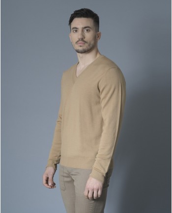 Pull en laine mérinos beige col V Casheart 