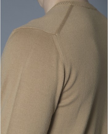 Pull en laine mérinos beige col V Casheart 