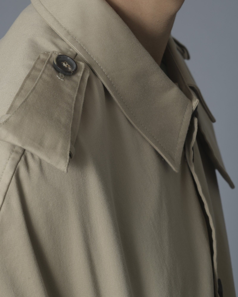 Cape trench-coat imperméable beige Ly Adams 