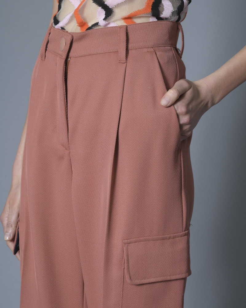 Pantalon en laine mélangée rose Momoni 