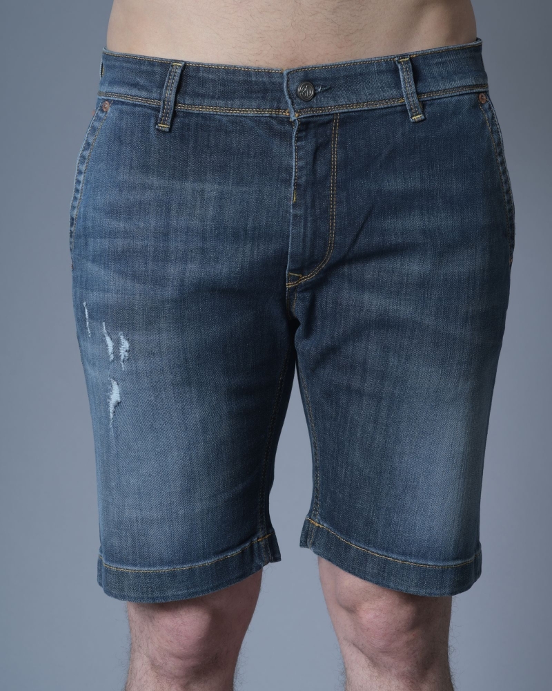 Short en jean bleu délavé 3D 