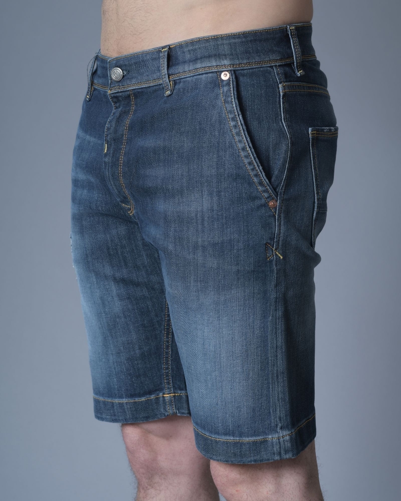 Short en jean bleu délavé 3D 