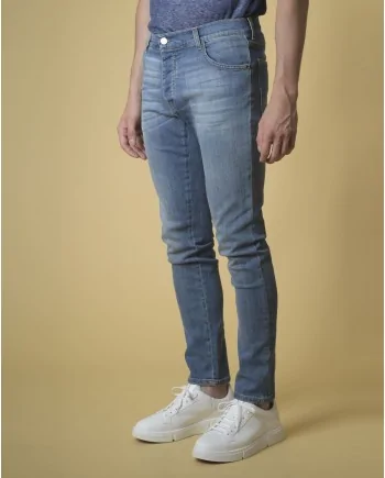 Jean skinny bleu Castelbajac 