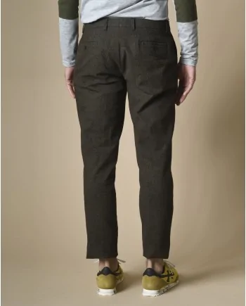 Pantalon à pince taupe à motifs baroques Roda 