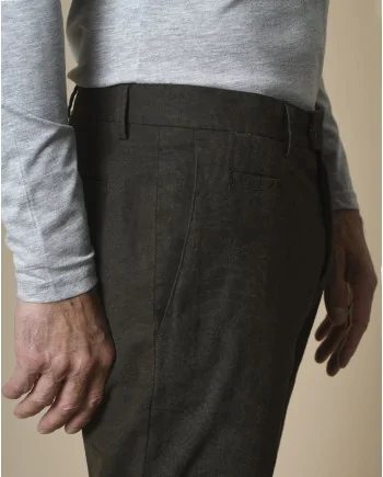 Pantalon à pince taupe à motifs baroques Roda 