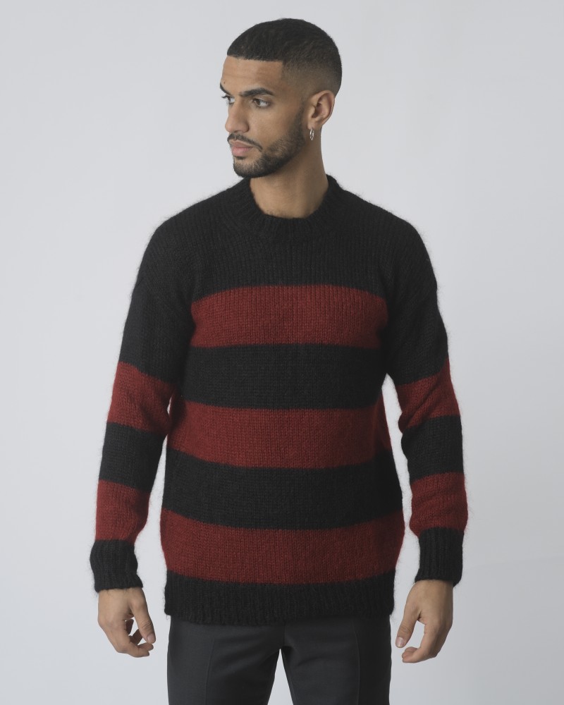 Pull en mohair rouge et noir Isabel Benenato 