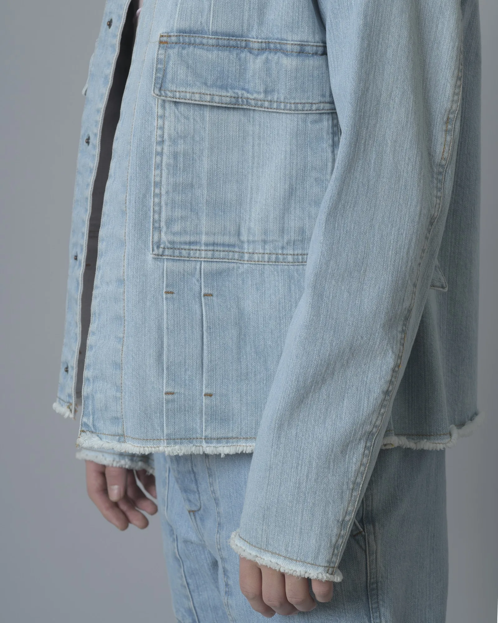 Veste en jean à pinces et poches oversize Ly Adams 